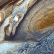 Különleges felvételt küldött a Jupiter Nagy Vörös Foltjáról a Hubble