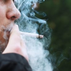 Először csökkent világszerte a dohányos férfiak száma a WHO elemzése szerint Először csökkent világszerte a dohányos férfiak száma a WHO elemzése szerint